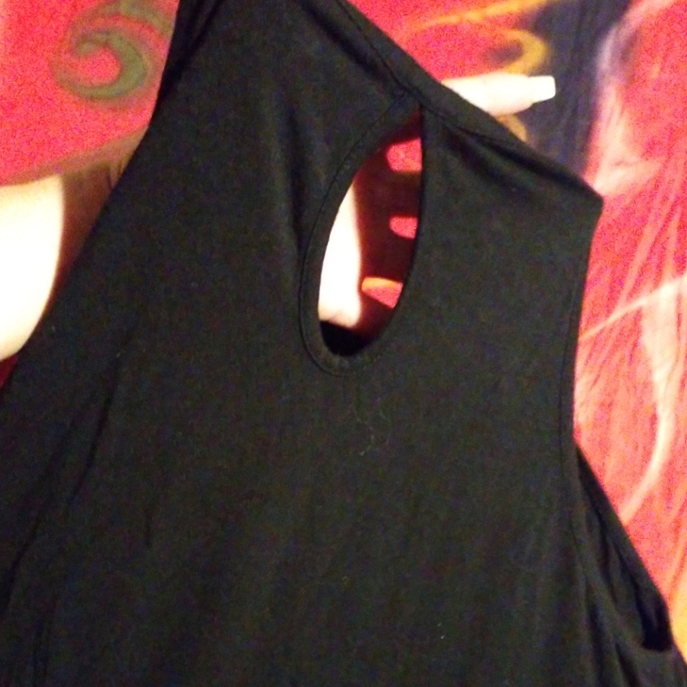TORRID SLEEVELESS TANK SIZE 00 - Picture 5 of 5